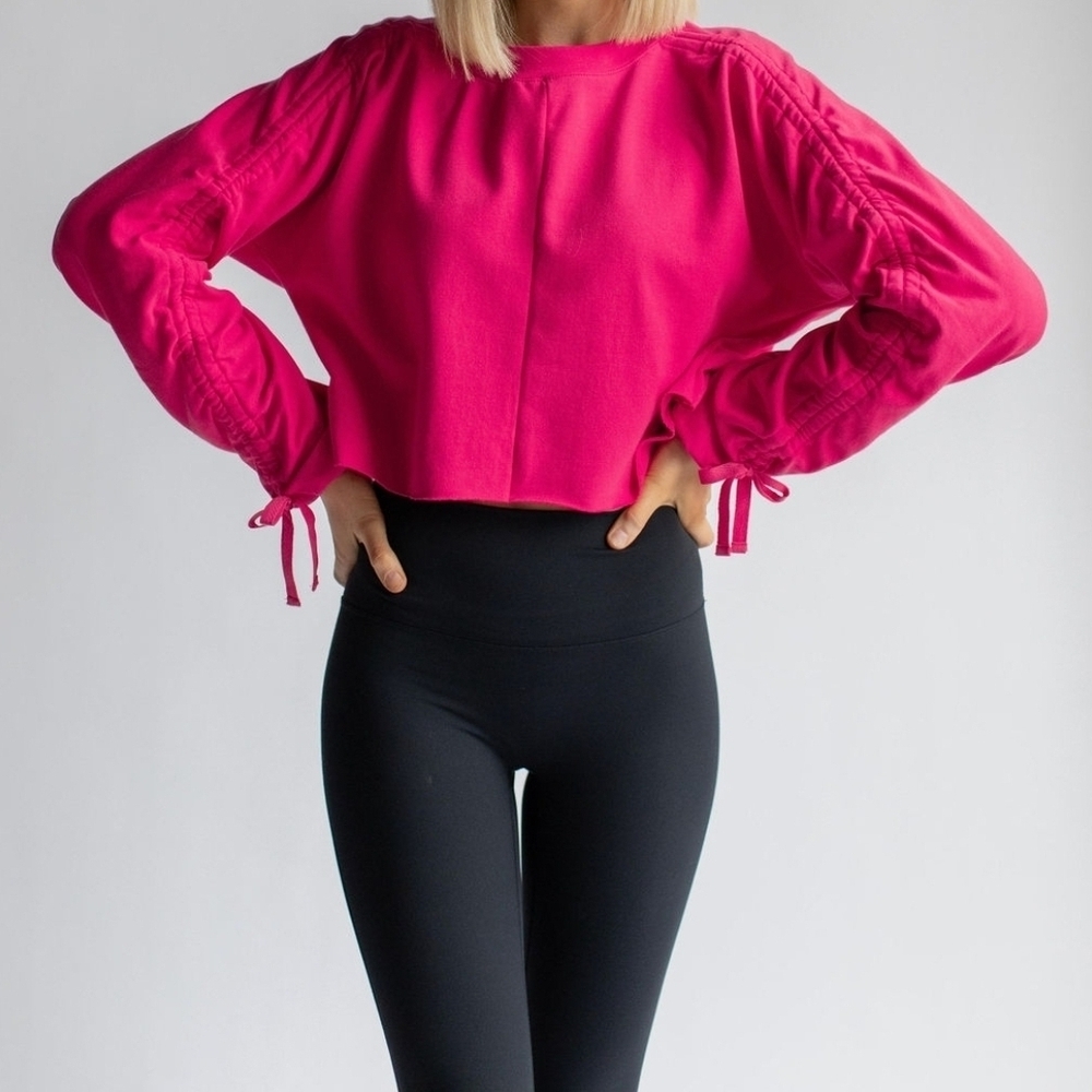 Savvi Stormy Crop Top M Hot Pink Ruched Tie Long Sleeve Athleisure Barbiecore